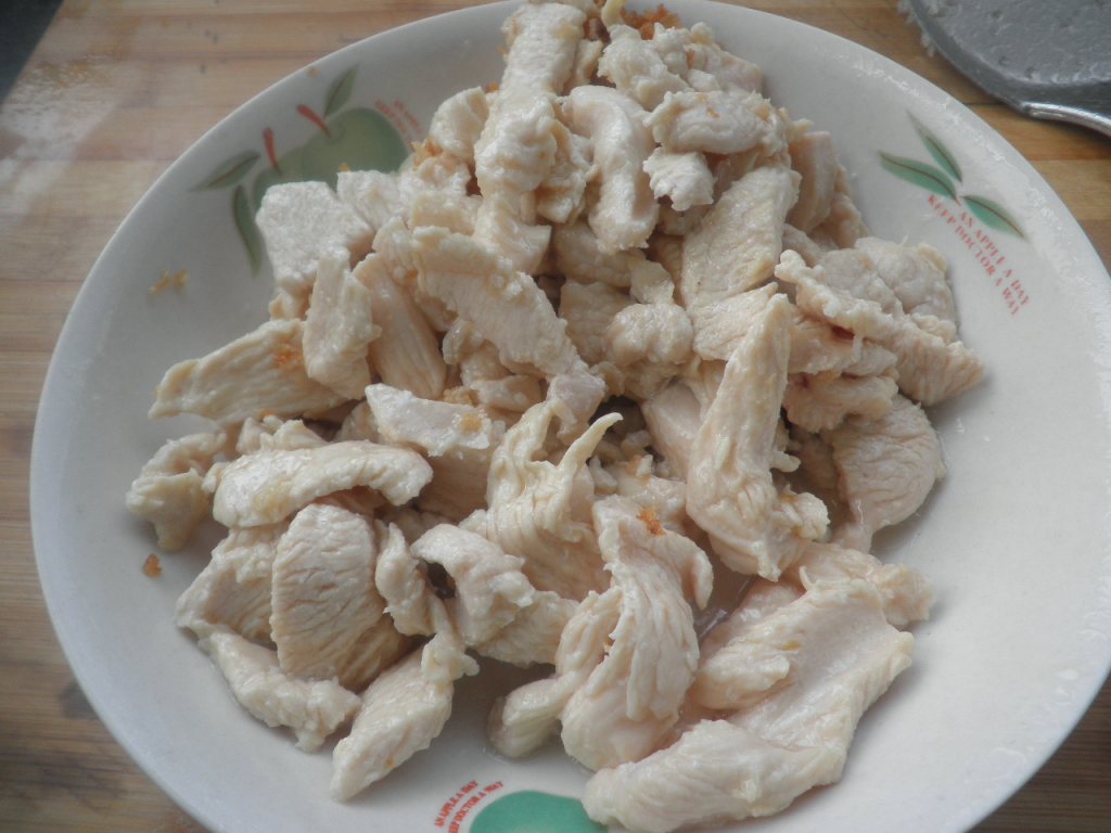 鸡肉炒香干步骤5