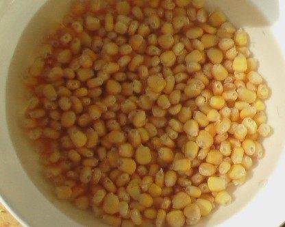玉米青豆鸡丝粥步骤1