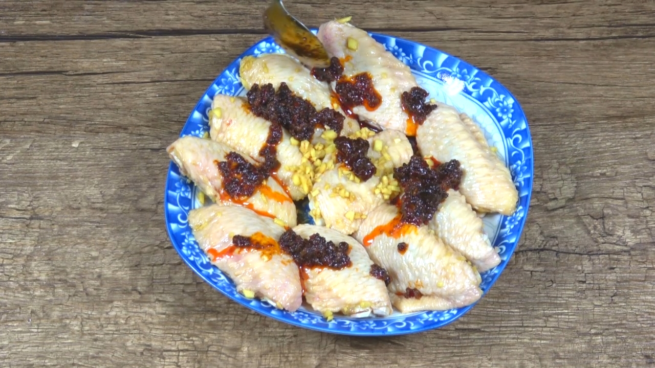 拌饭酱蒸鸡翅步骤4