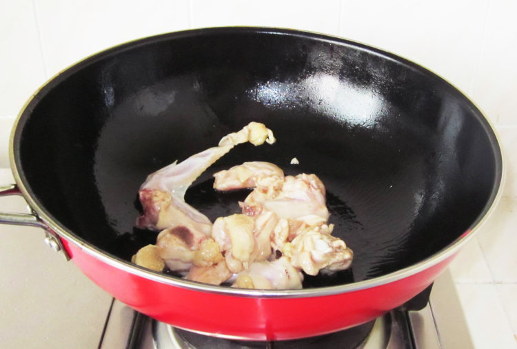 栗子香菇鸡饭步骤6