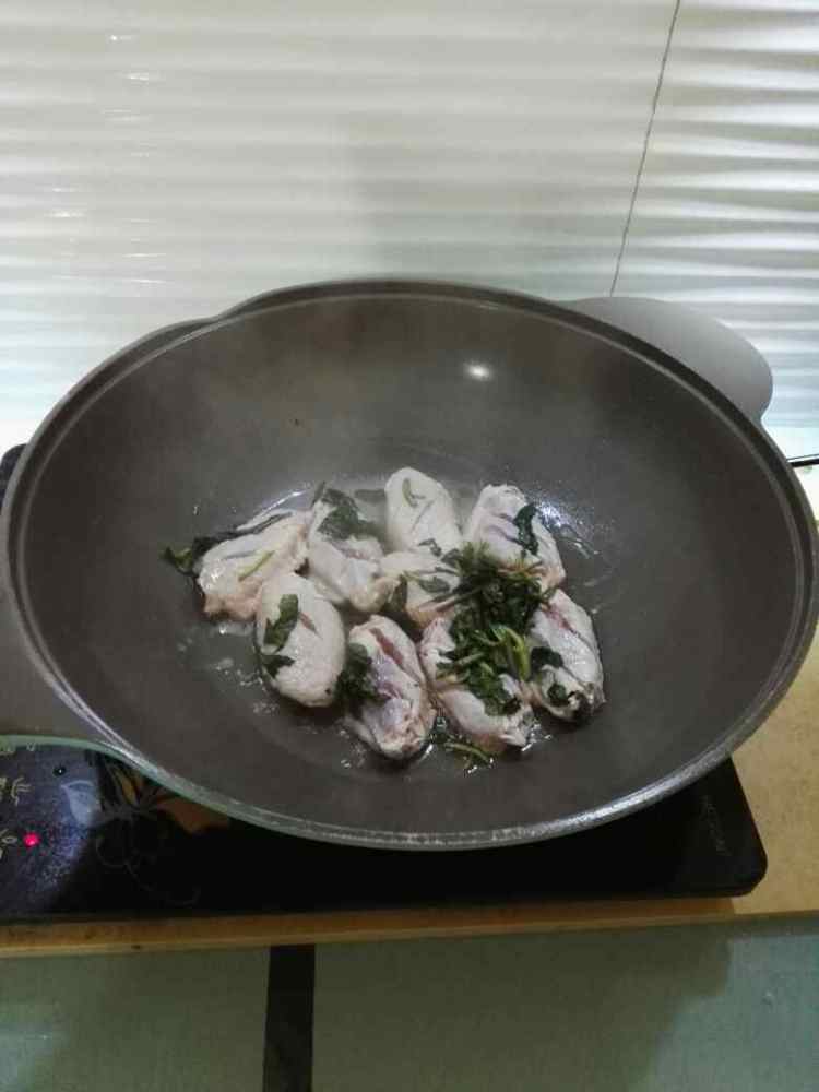 薄荷鸡翅步骤4