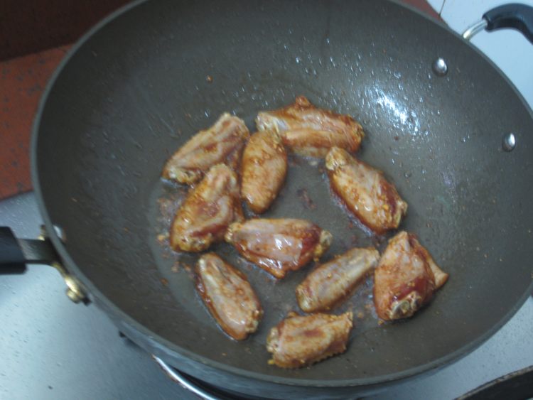 黑椒脆皮鸡翅步骤8