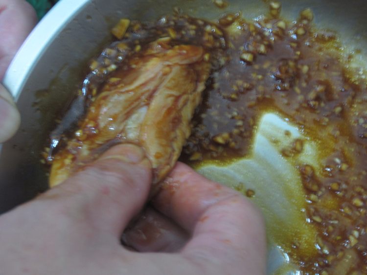 黑椒脆皮鸡翅步骤7