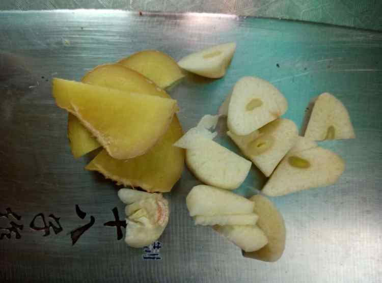 腐乳鸡翅步骤3