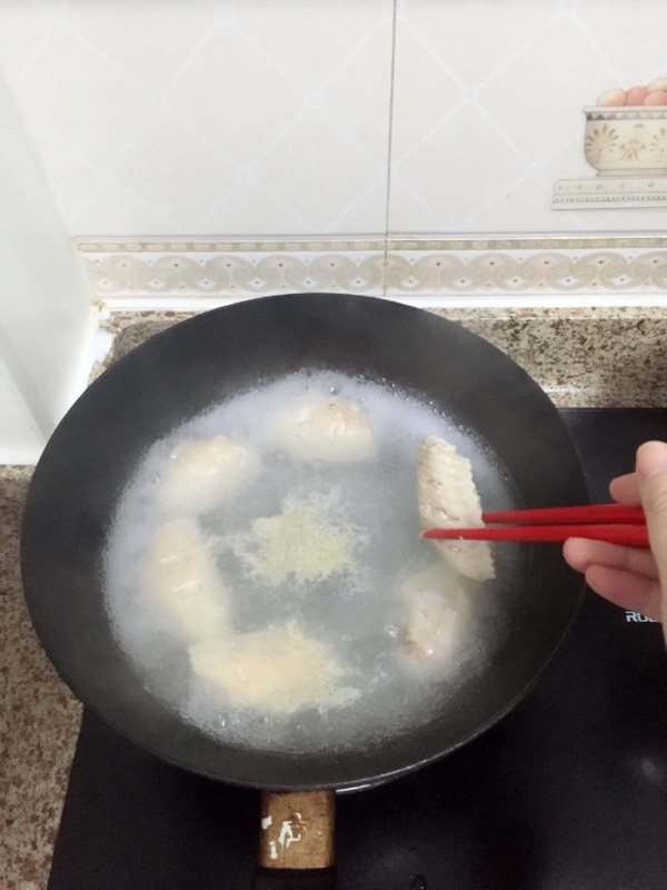 奥尔良蜜汁鸡翅步骤1
