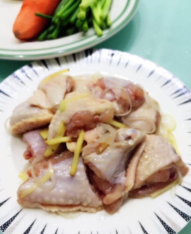 蒜苔土豆烧鸡翅步骤5
