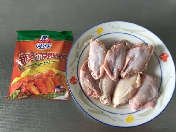 新奥尔良烤鸡翅#新鲜步骤1