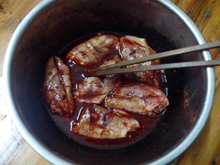 蜂蜜烤鸡翅#新鲜从这步骤4