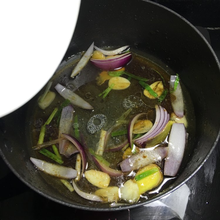 酒香烧鸡翅步骤8