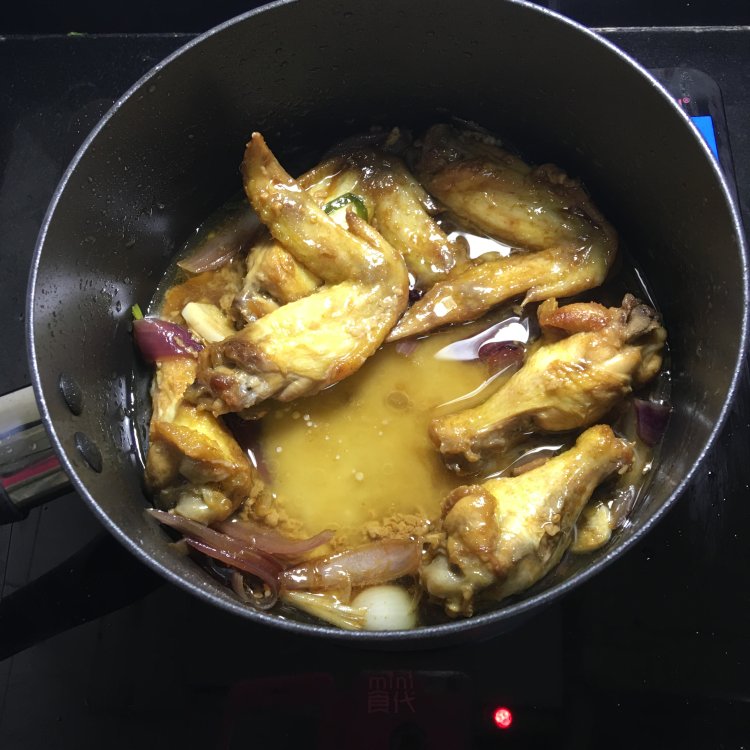 酒香烧鸡翅步骤9