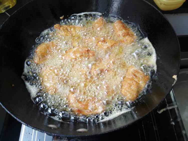 酥炸鸡翅步骤5