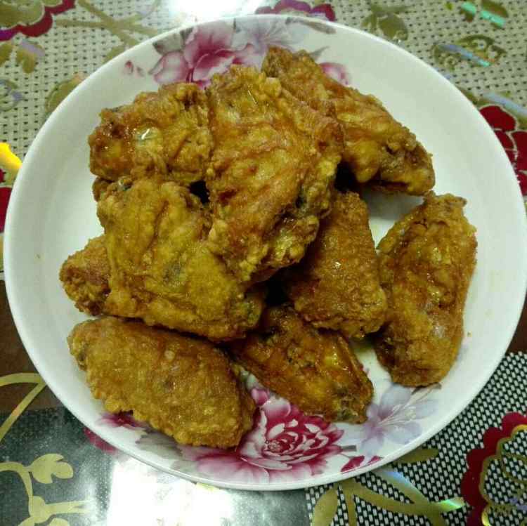 酥炸鸡翅步骤6
