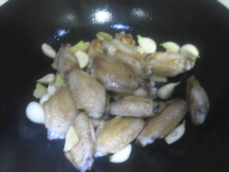 三杯鸡翅步骤4