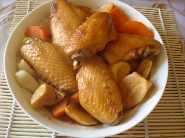 炖鸡翅杏鲍菇步骤9