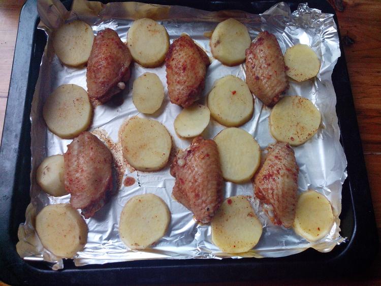 香烤鸡翅土豆步骤12