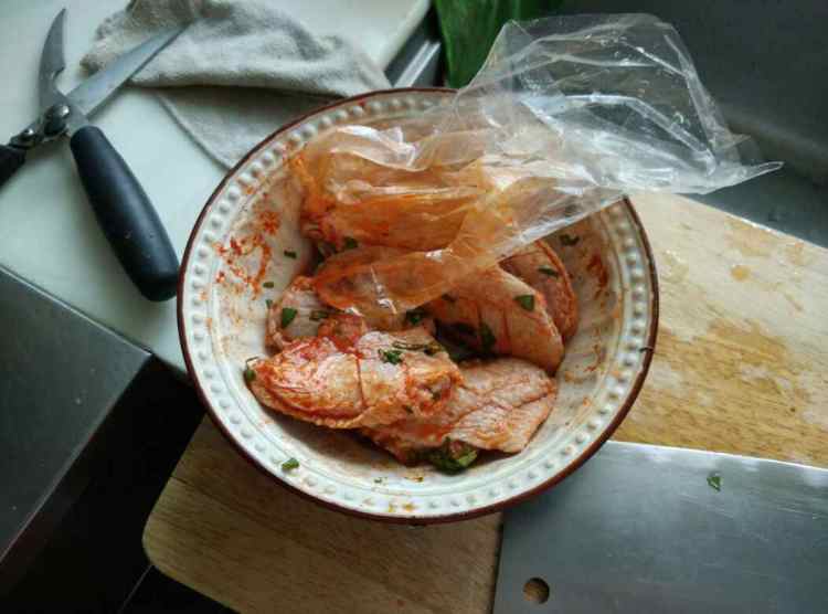 迷迭香烤鸡翅步骤4