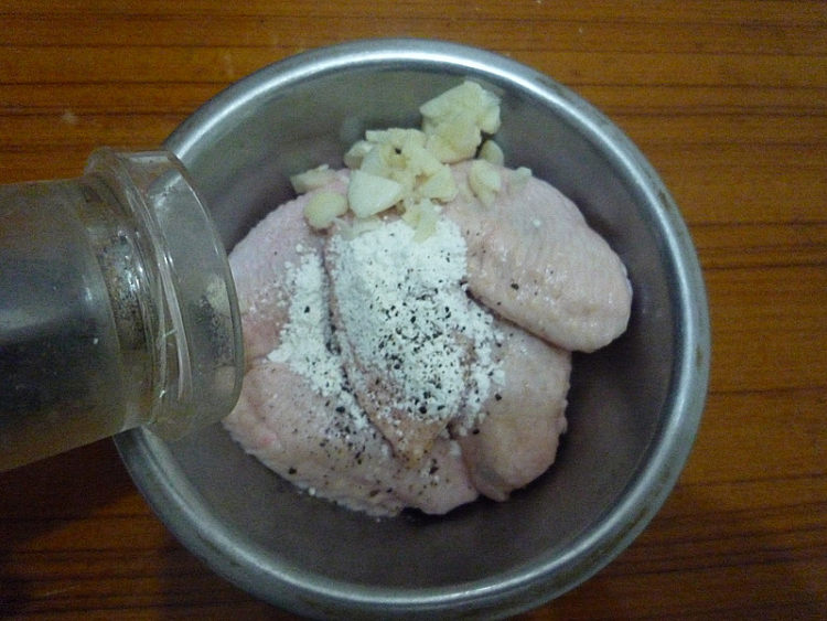 黑胡椒鸡翅步骤4