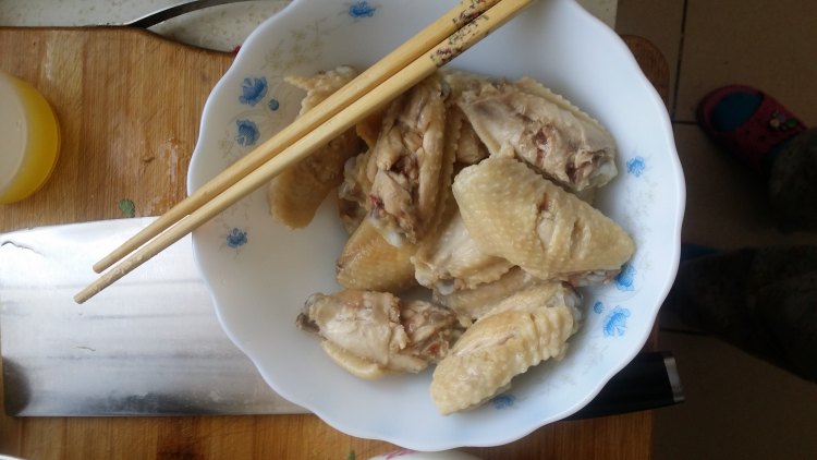 可乐菠萝汁鸡翅步骤3