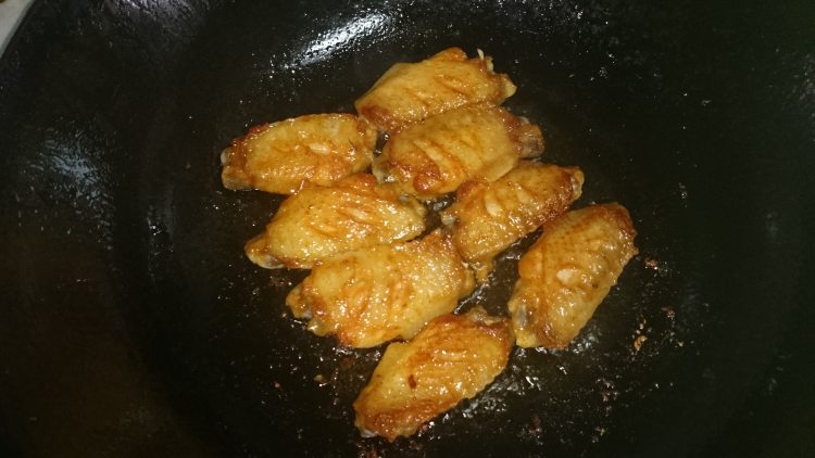 蜜汁鸡翼步骤5