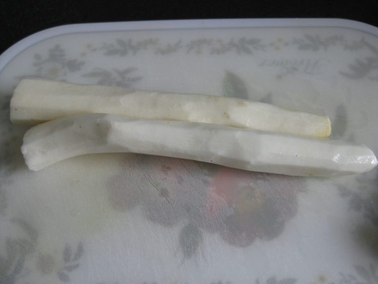 山药鸡翅汤步骤6