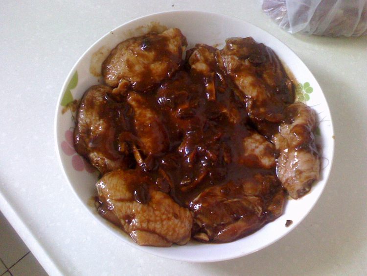 豆瓣酱蒸鸡翅步骤5