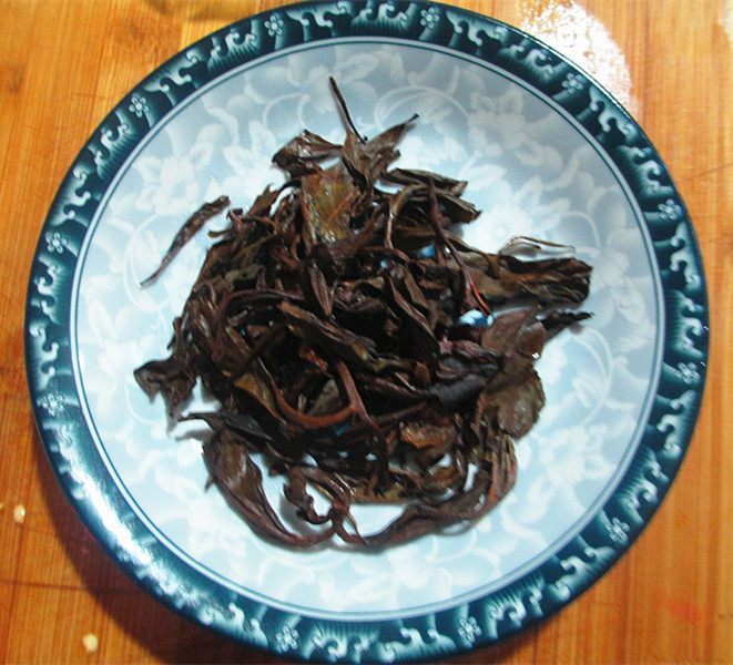 普洱茶香焖鸡翅步骤8