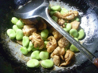 蚕豆鸡翅步骤9