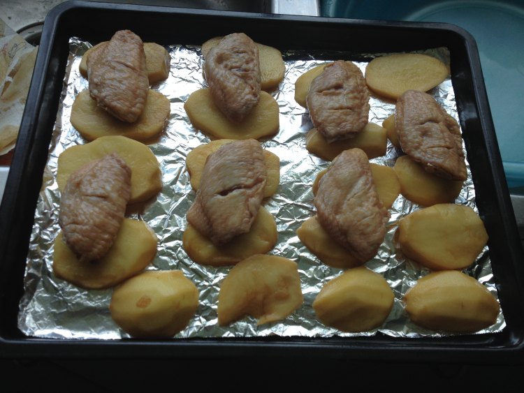 叉烧土豆烤翅步骤6