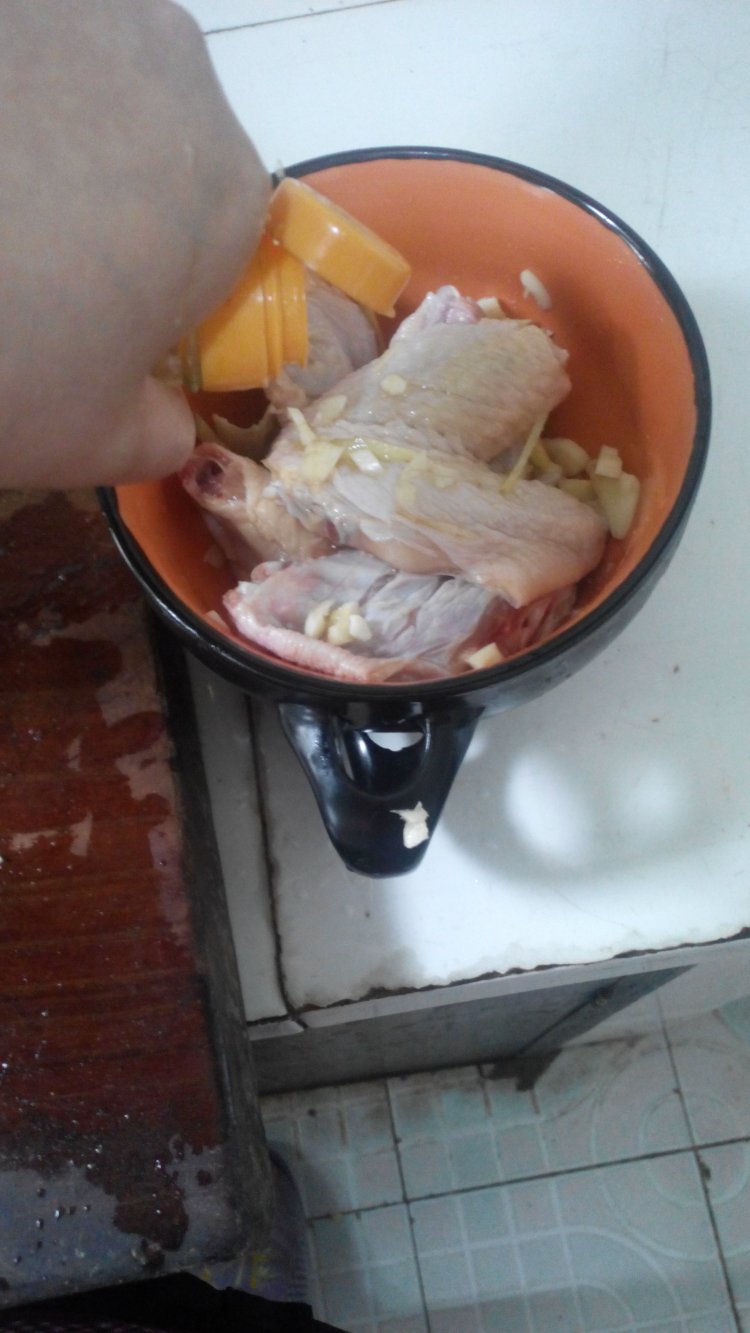 原味炸鸡翅步骤5
