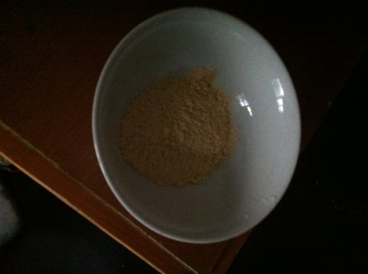脆皮香辣炸鸡翅步骤1