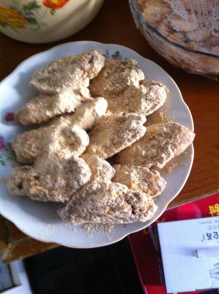 脆皮香辣炸鸡翅步骤4