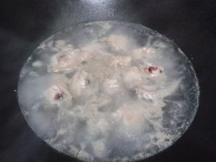 冬菇炆鸡翼步骤3