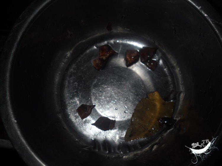 酱油糖鸡翅步骤3