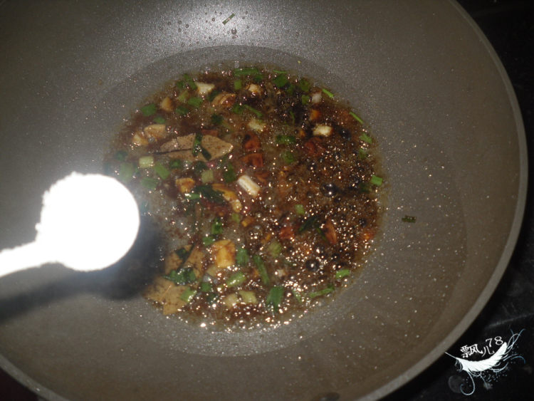 酱油糖鸡翅步骤8