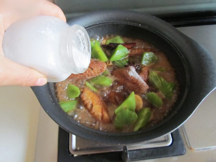 莴苣烧鸡翅步骤9