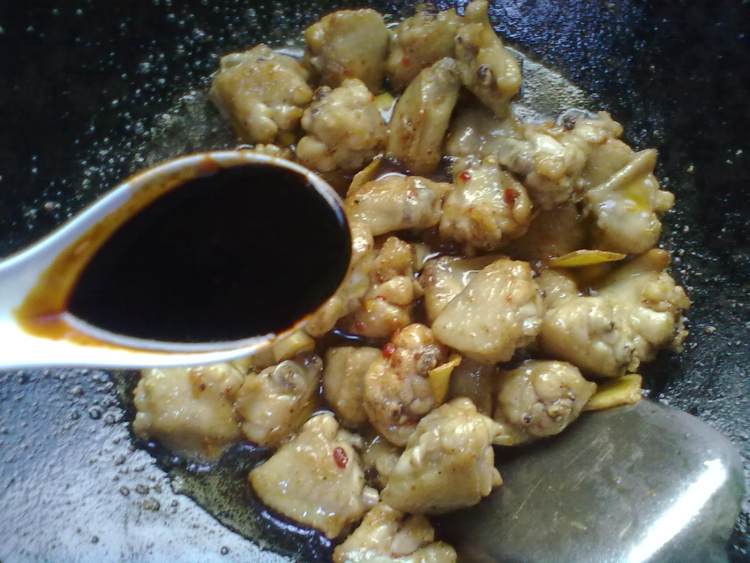 杏鲍菇烧鸡翅步骤9