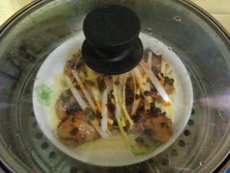 老干妈蒸香辣鸡翅步骤11