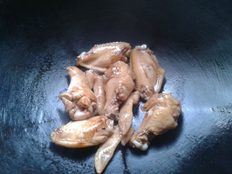 卤水鸡翼步骤8