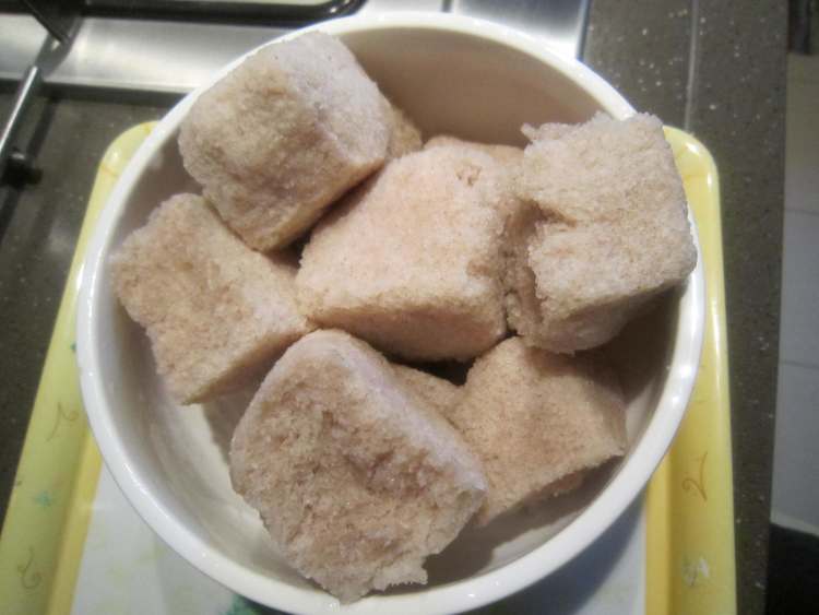 板粟蘑芋烧鸡翅步骤6