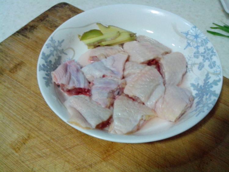 毛豆鸡翅步骤2