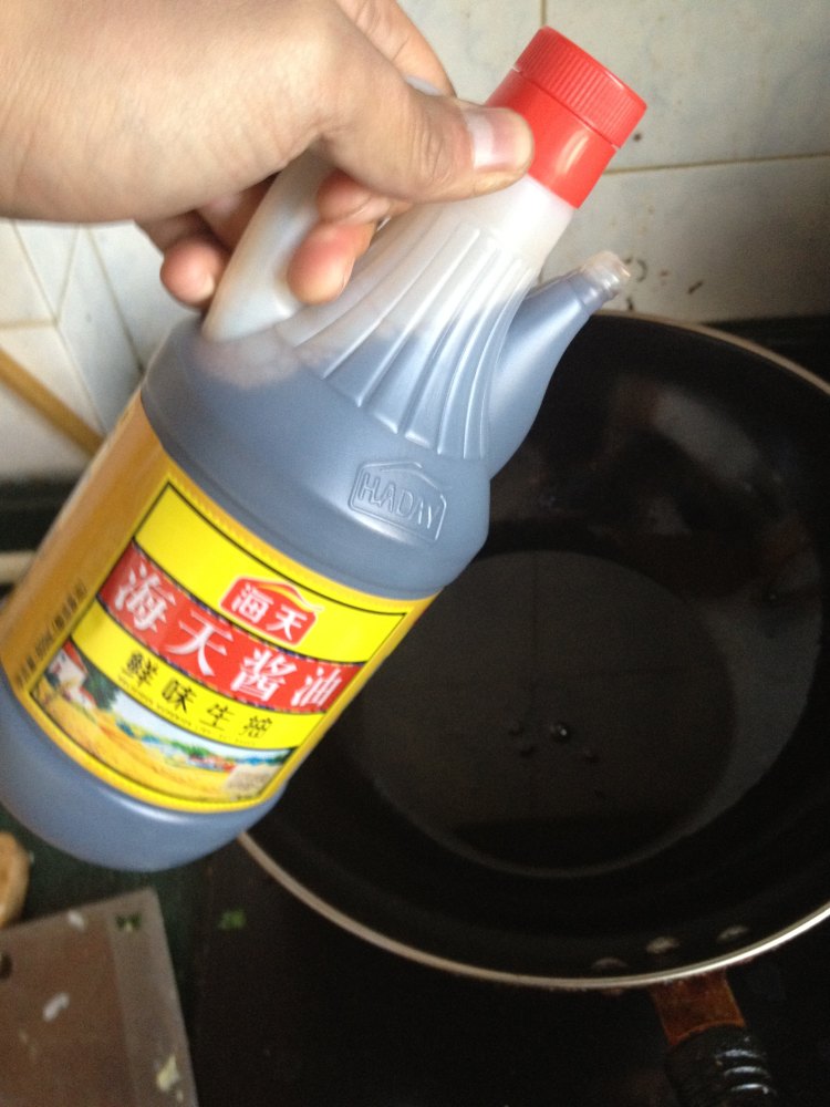 油焖鸡翅步骤7