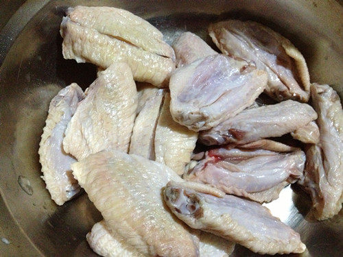 香辣鸡翅饼铛版步骤1
