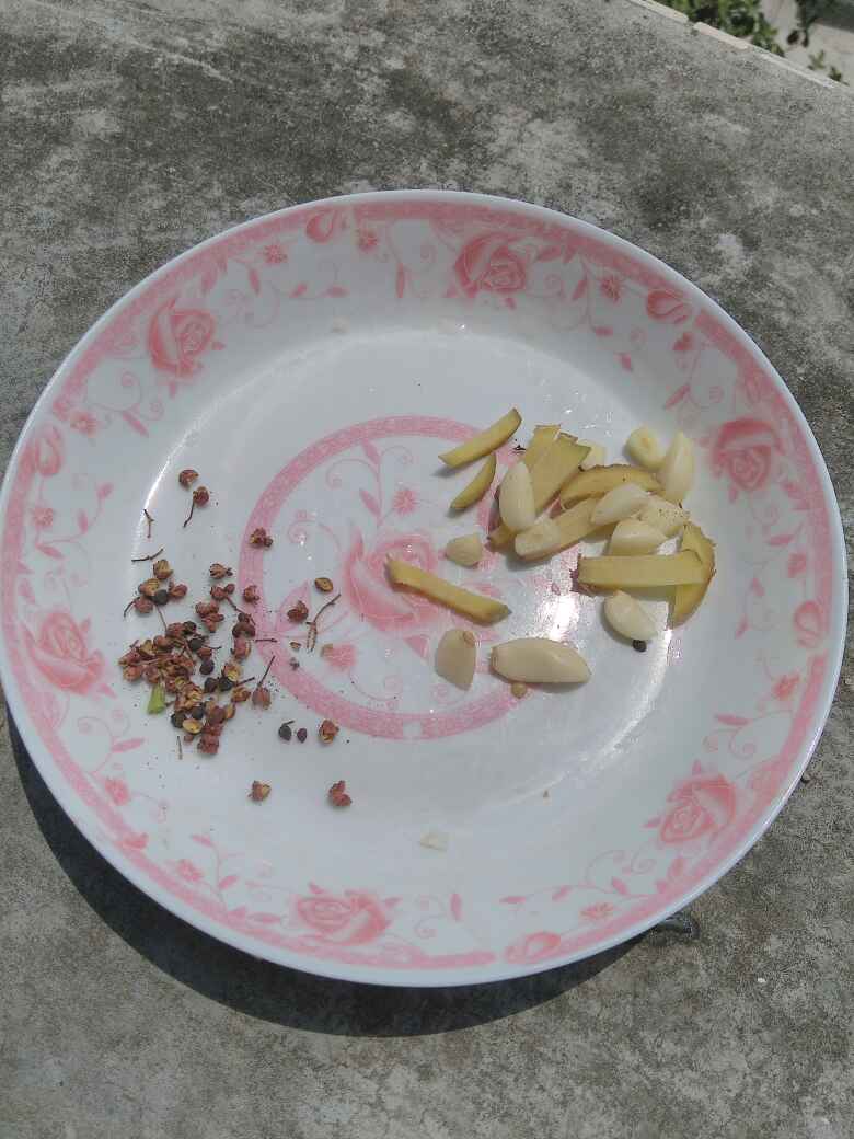 红烧鸡腿步骤2