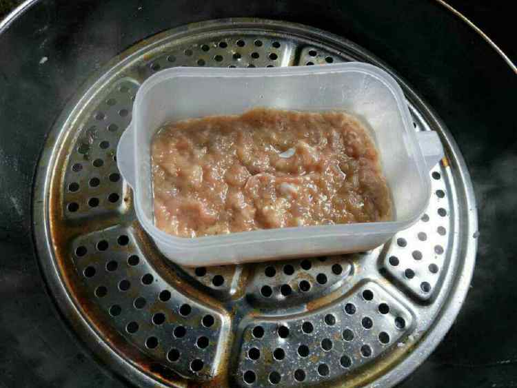酒肉虾泥蒸糕步骤5