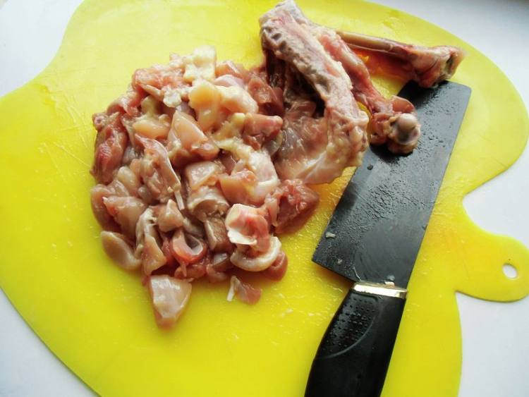 黄瓜焖鸡肉步骤2