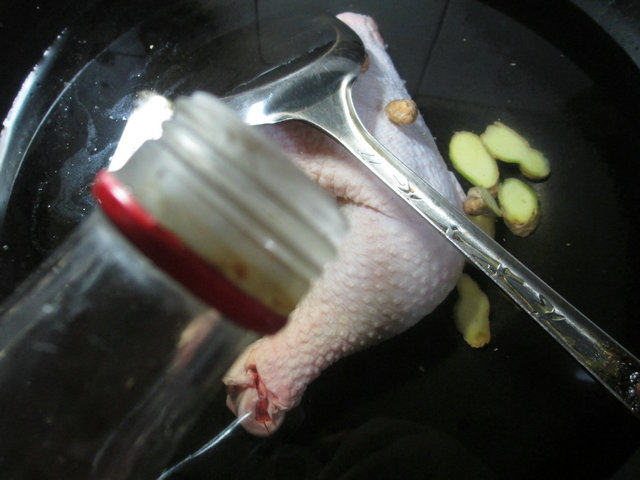 葱油鸡腿步骤3