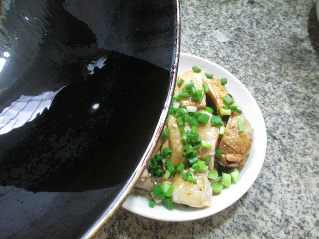 葱油鸡腿步骤11