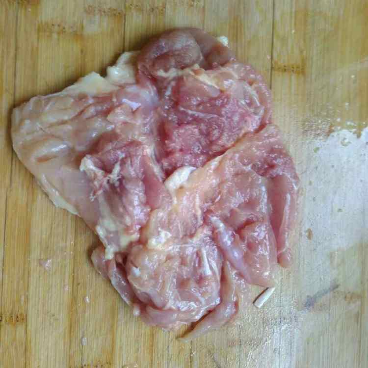 芦笋鸡肉披萨步骤2