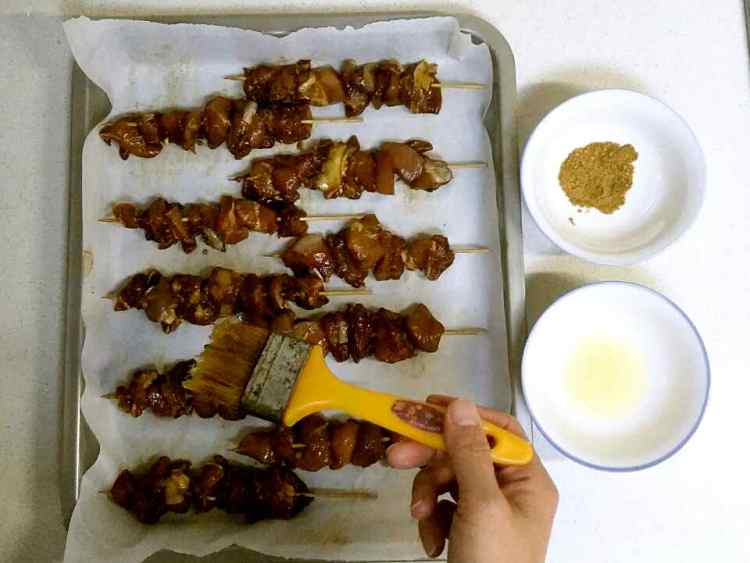 烤鸡肉串步骤8