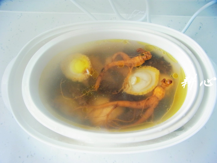 人参鲍鱼鸡汤步骤6